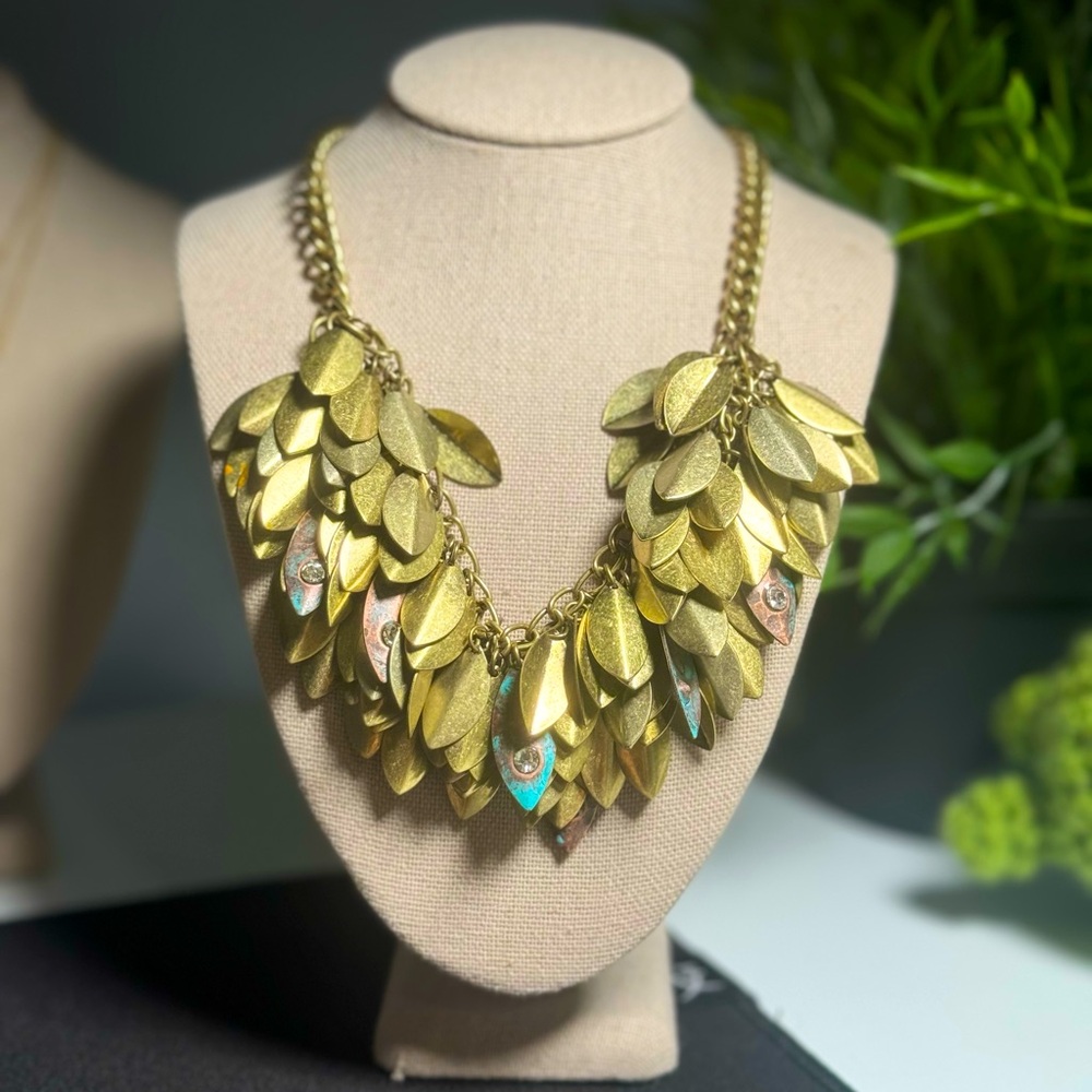 NWT Coldwater Creek Laurel Leaf Statement Necklace